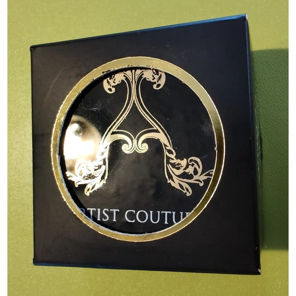 Artist Couture Diamond Glow Powder Illuminati 4.5g/0.16oz Highlighter